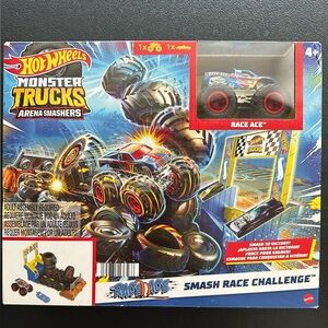 Hot Wheels Monster Trucks Arena Smashers ~ Smash Race Challenge